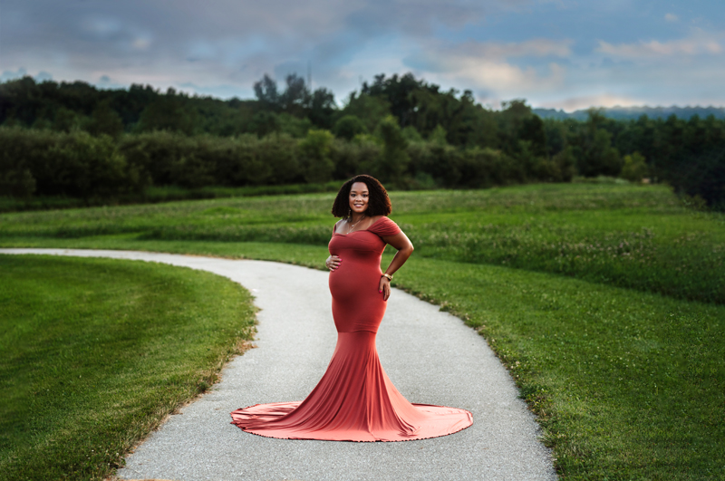 grand rapids michigan outdoor maternity photographer